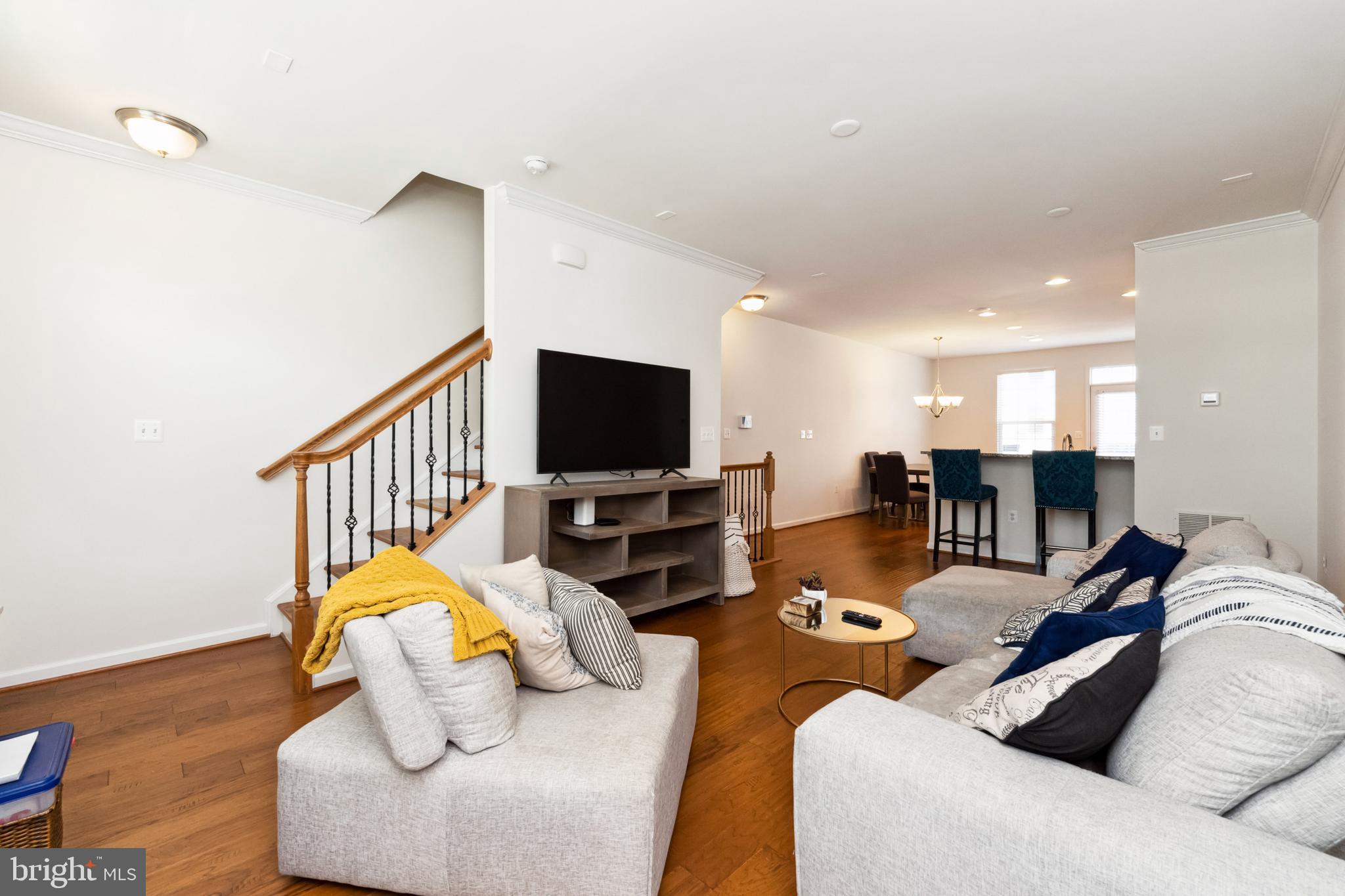 1712 Featherstone Road Woodbridge, VA 22191 - Photo 18 of 40 Gallery Image 18