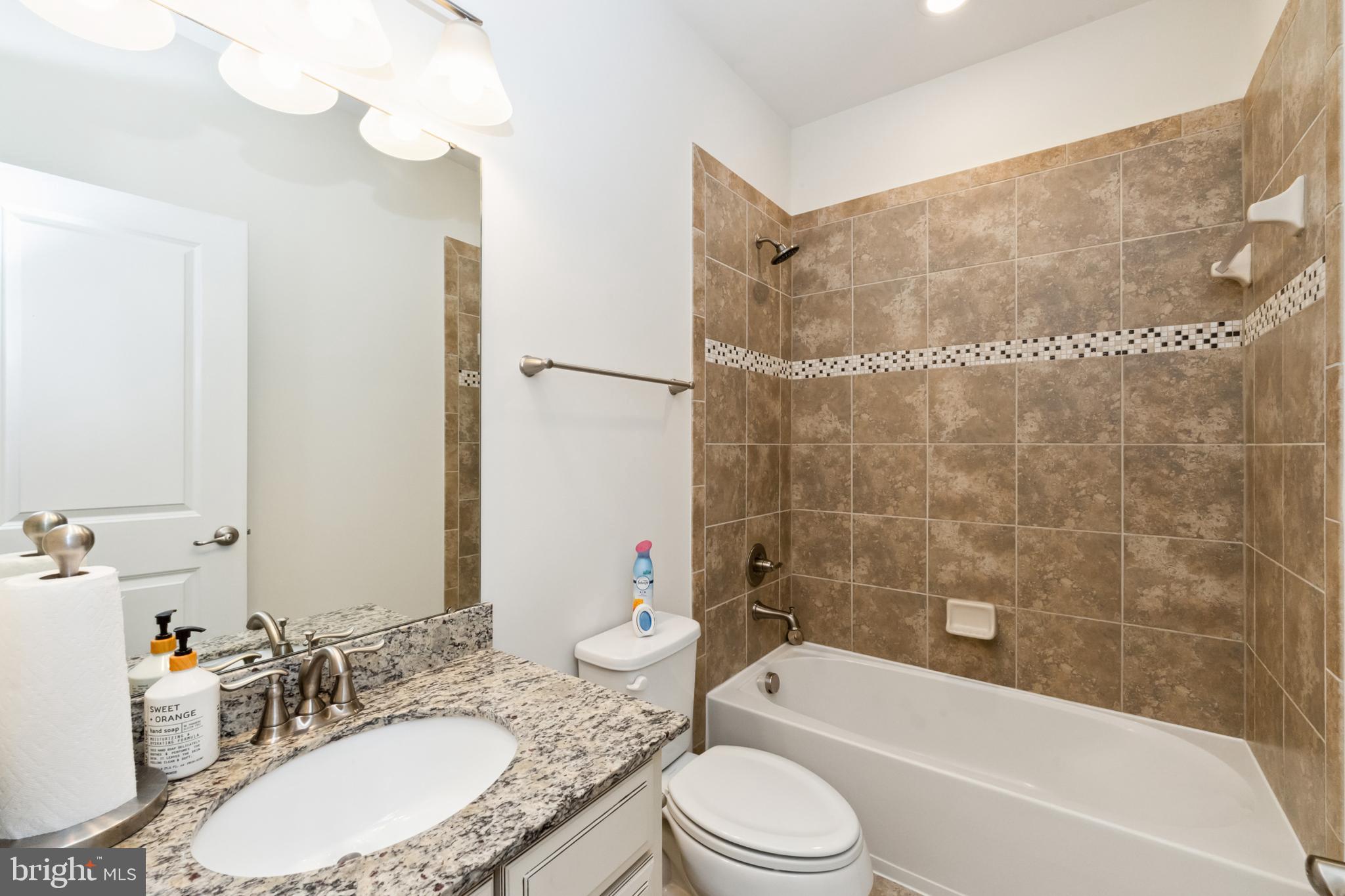 1712 Featherstone Road Woodbridge, VA 22191 - Photo 26 of 40 Gallery Image 26