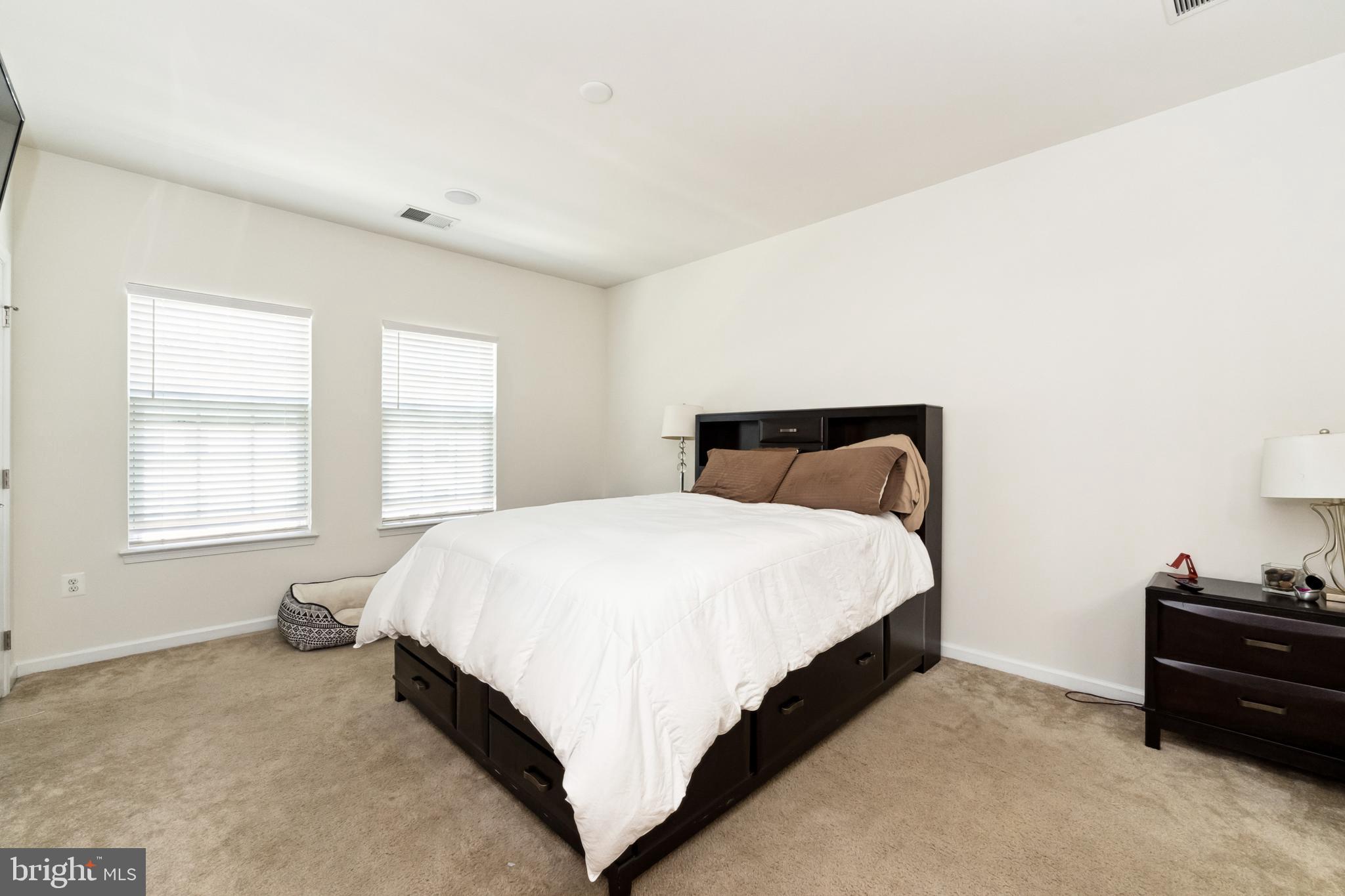 1712 Featherstone Road Woodbridge, VA 22191 - Photo 27 of 40 Gallery Image 27