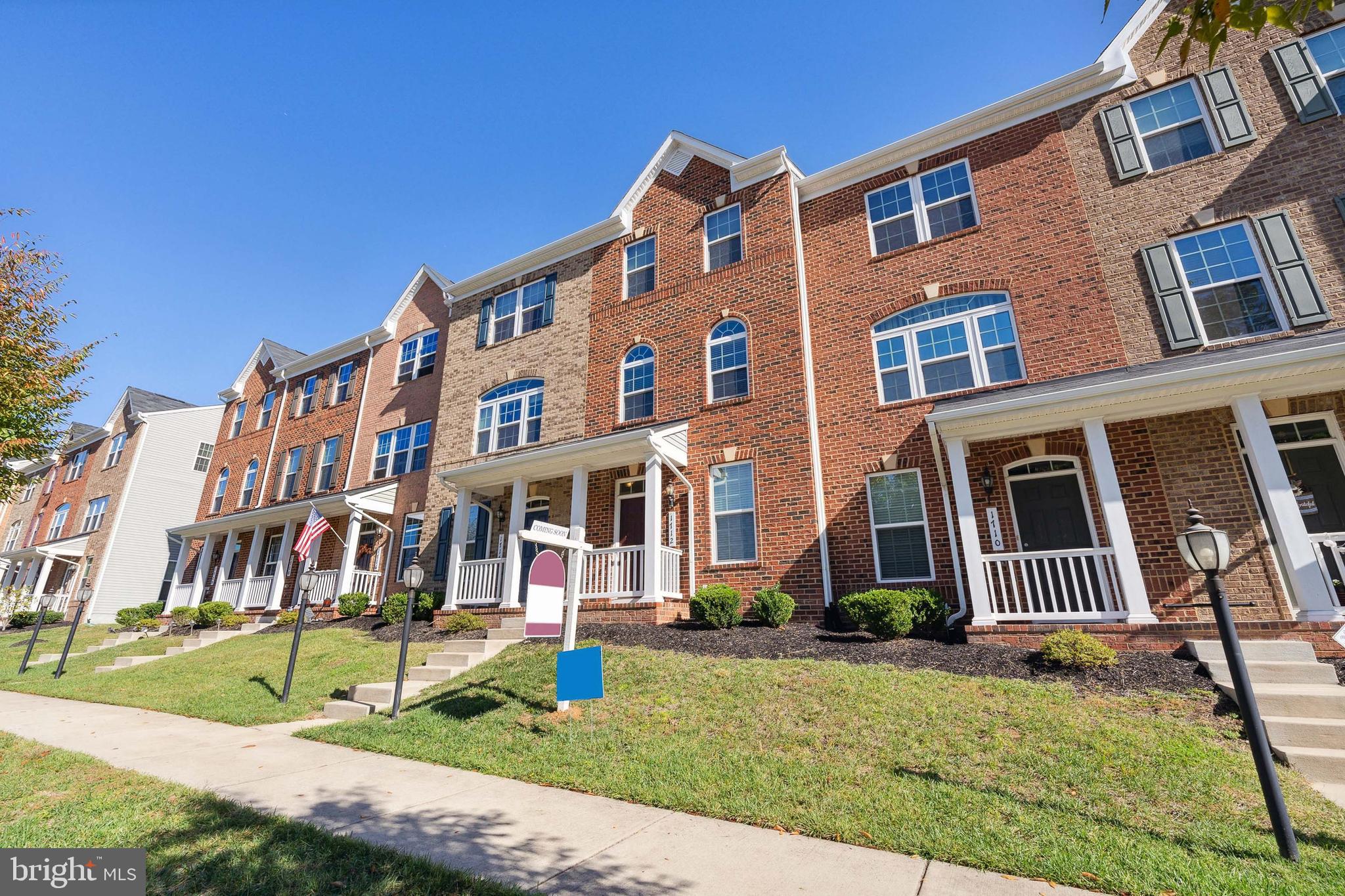 1712 Featherstone Road Woodbridge, VA 22191 - Photo 3 of 40 Gallery Image 3