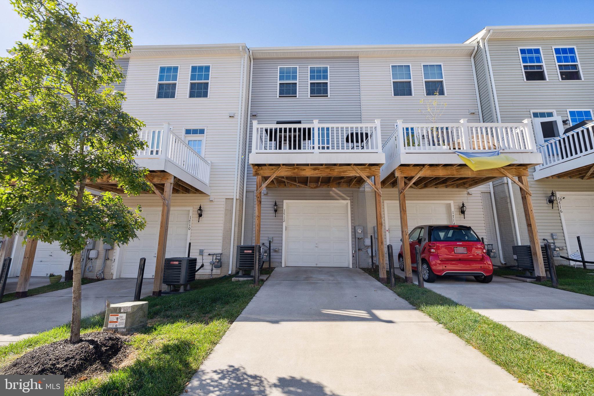 1712 Featherstone Road Woodbridge, VA 22191 - Photo 36 of 40 Gallery Image 36
