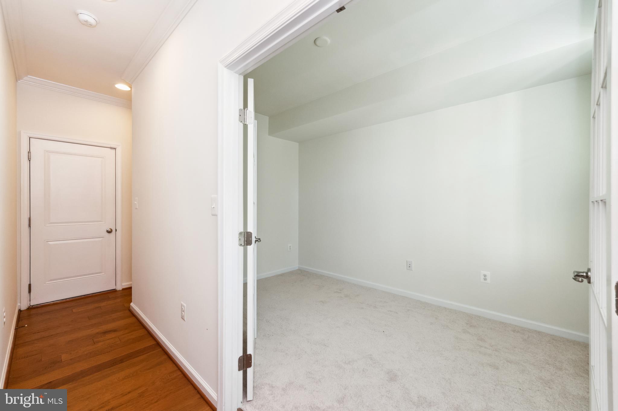1712 Featherstone Road Woodbridge, VA 22191 - Photo 5 of 40 Gallery Image 5