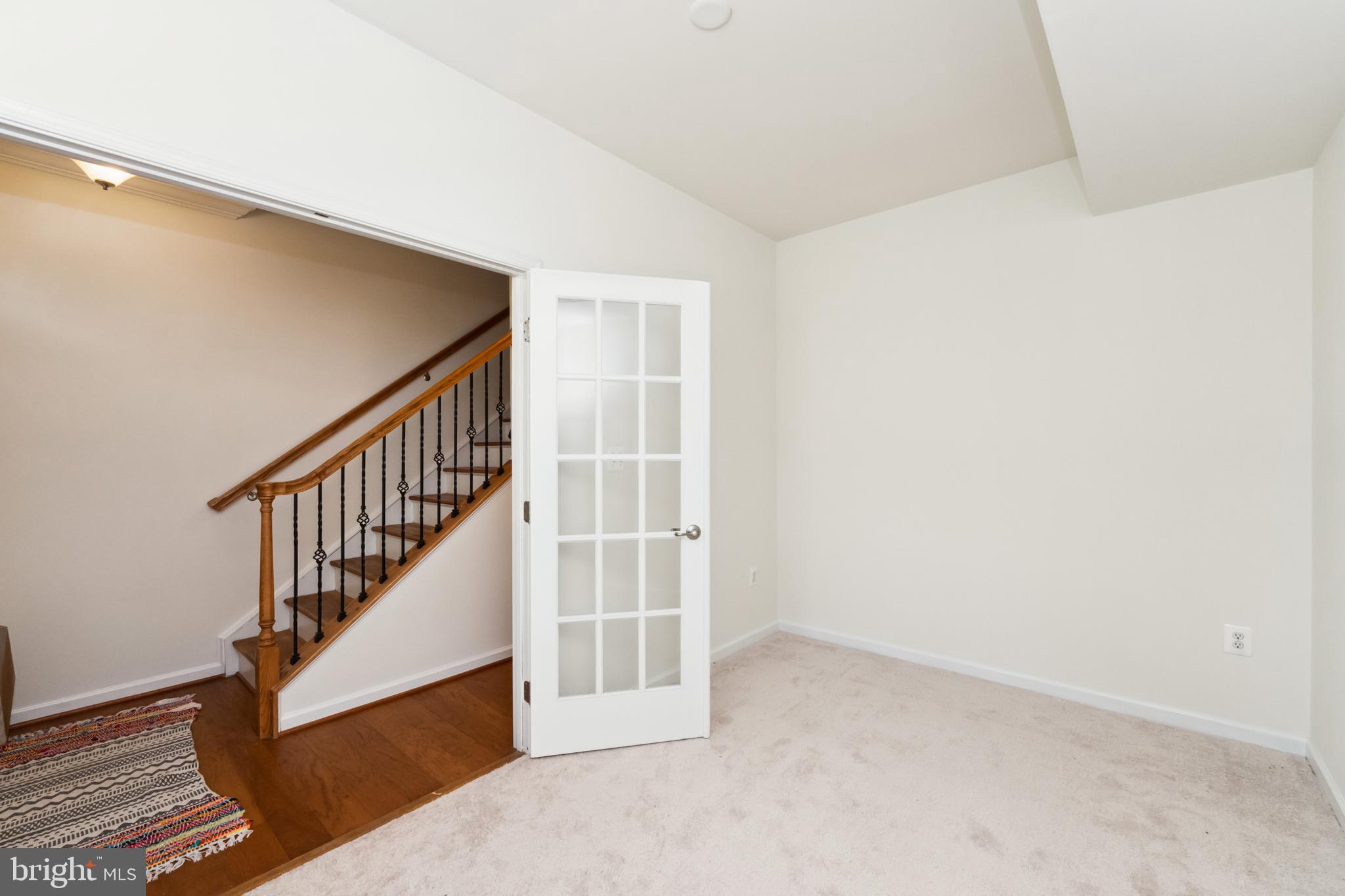 1712 Featherstone Road Woodbridge, VA 22191 - Photo 7 of 40 Gallery Image 7