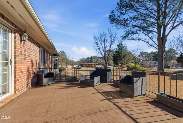 $490,000 | 26 Strickland Lane, Lillington, NC 27546