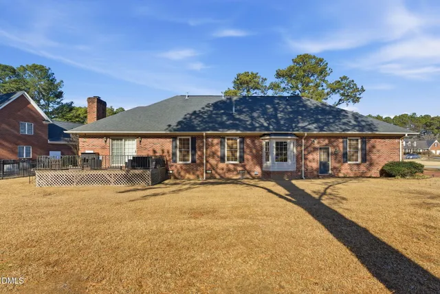$490,000 | 26 Strickland Lane, Lillington, NC 27546