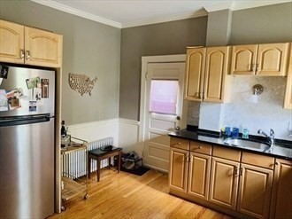 18 Hunt Street, Unit 2 Watertown, MA 02472 - Photo 4 of 15