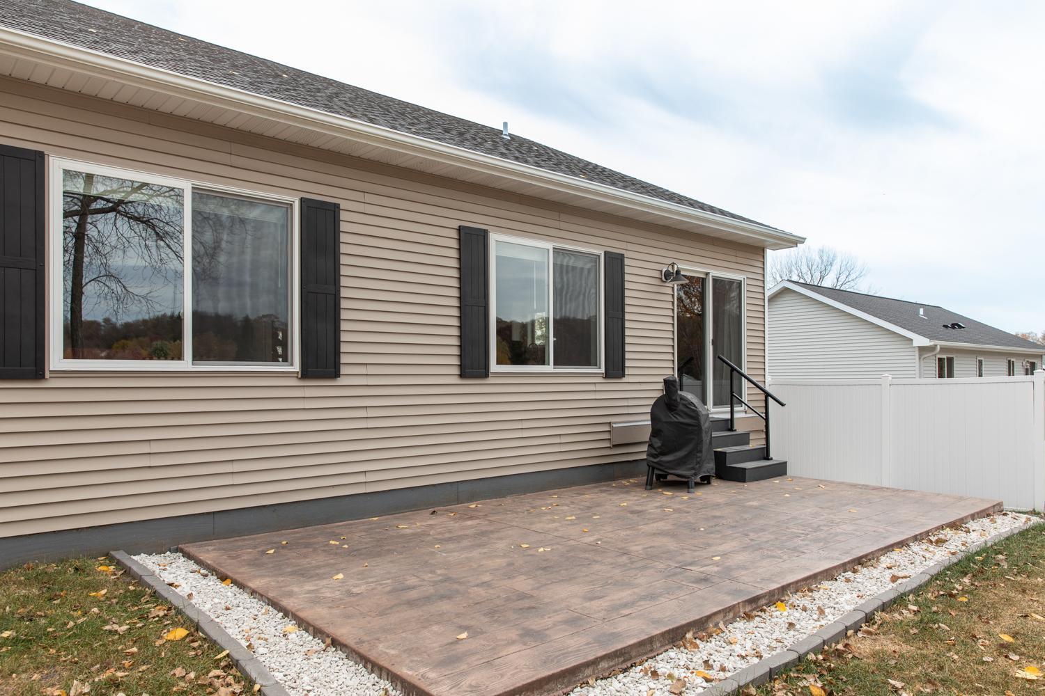 2807 15th Street Southeast Rochester, MN 55904 - Photo 32 of 45