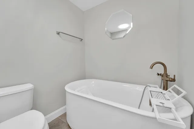 $619,900 | 5 Sunset Lane, Unit A, Brentwood, NH 03833