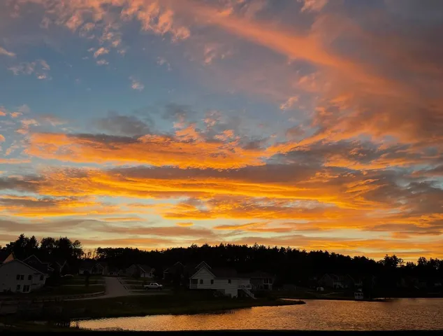 $619,900 | 5 Sunset Lane, Unit A, Brentwood, NH 03833