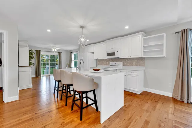 $619,900 | 5 Sunset Lane, Unit A, Brentwood, NH 03833