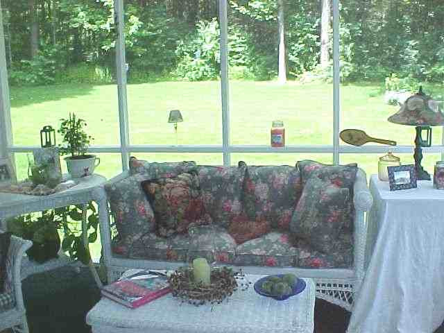 1381 Rowe Road Niskayuna, NY 12309 - Photo 6 of 10 Photo 6