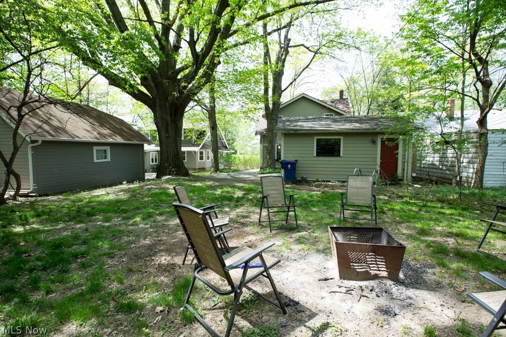 3178 Oak Road Cleveland, OH 44118 - Photo 32 of 35