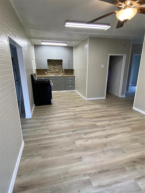 105 South 3rd Street Sanger, TX 76266 - Photo 3 of 14