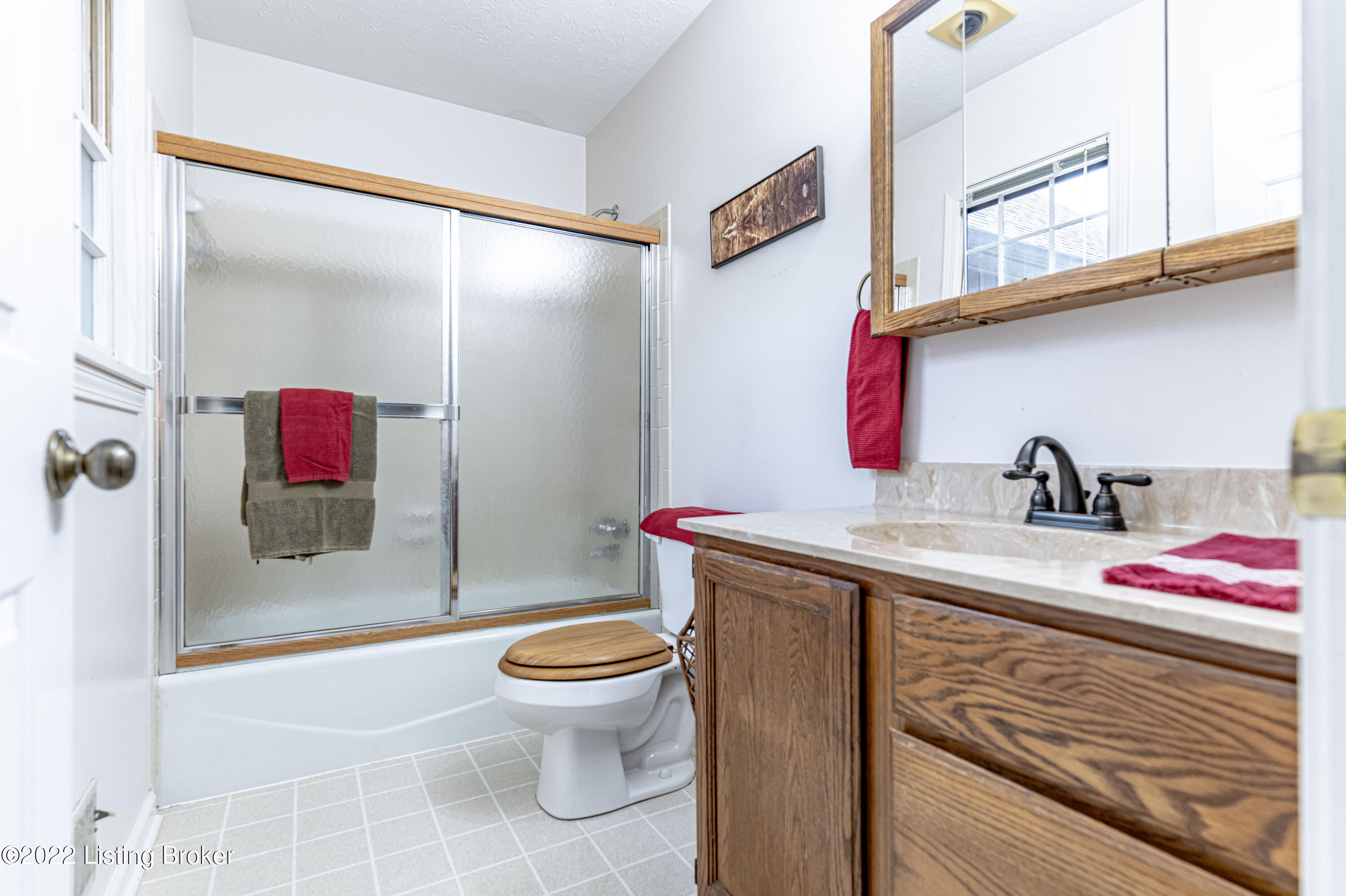 3696 Webb Road Simpsonville, KY 40067 - Photo 46 of 66 Full Bath