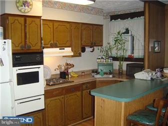 268 Kent Road Upper Darby, PA 19082 - Photo 6 of 6