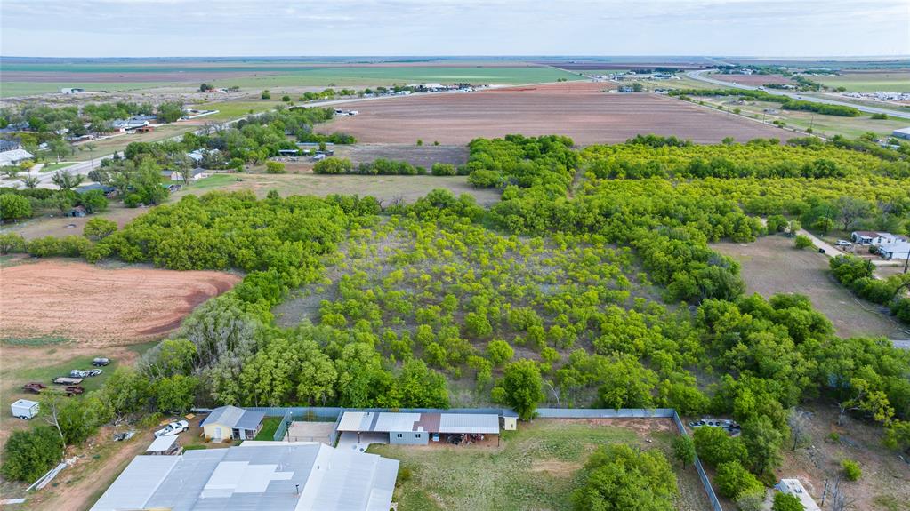 18.6-acres North Ave A Haskell, TX 79521 - Photo 11 of 13 a view of a city with an ocean