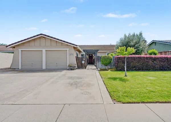 $520,000 | 1252 Sterling Place, Manteca, CA 95336