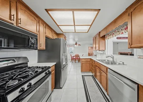 $520,000 | 1252 Sterling Place, Manteca, CA 95336