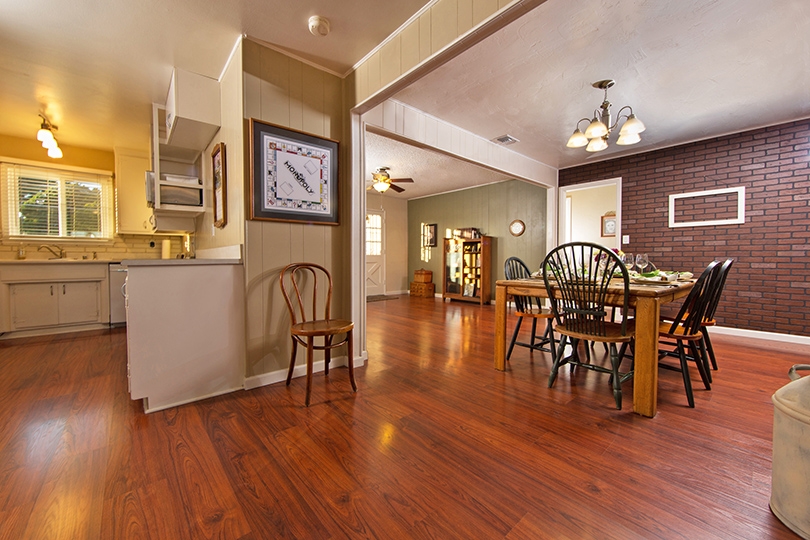 9415 Doheny Road Santee, CA 92071 - Photo 4 of 25