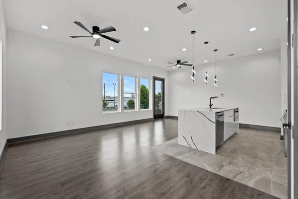 $679,000 | 3114 Clay Street, Houston, TX 77003