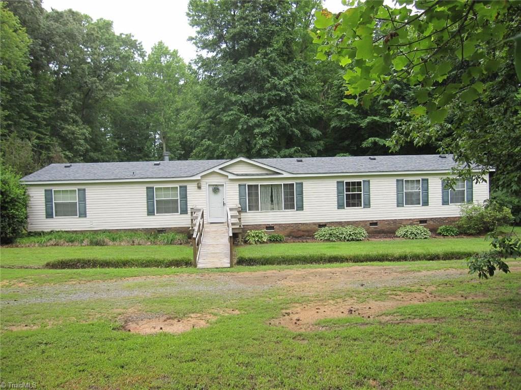 614 Essick Road Lexington, NC 27295 - Photo 2 of 18 Gallery Image 2