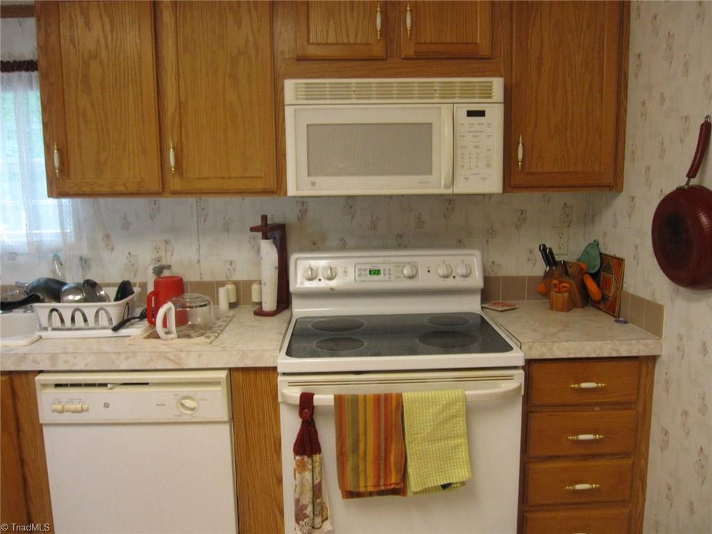 614 Essick Road Lexington, NC 27295 - Photo 7 of 18 Gallery Image 7
