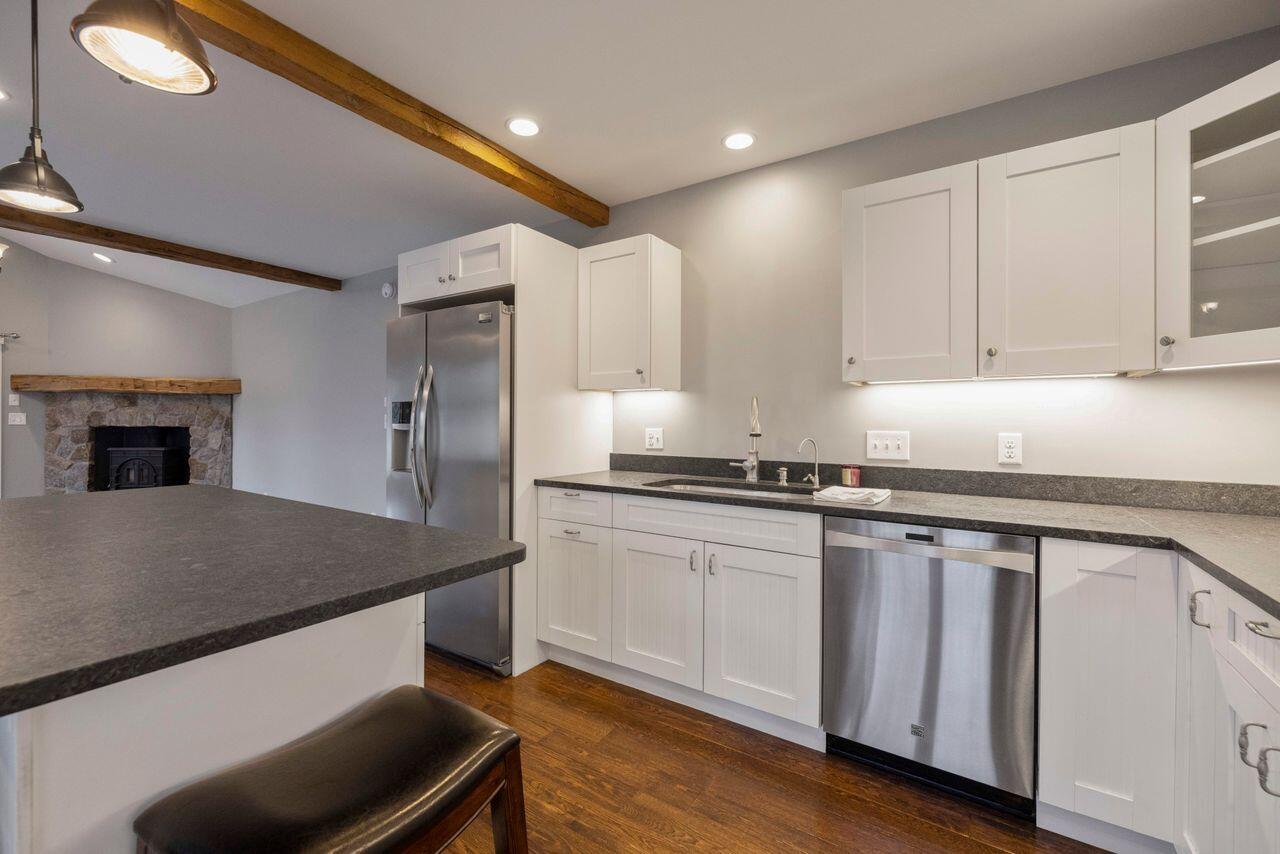 174 Guinea Road Biddeford, ME 04005 - Photo 9 of 62 Apt- Kitchen