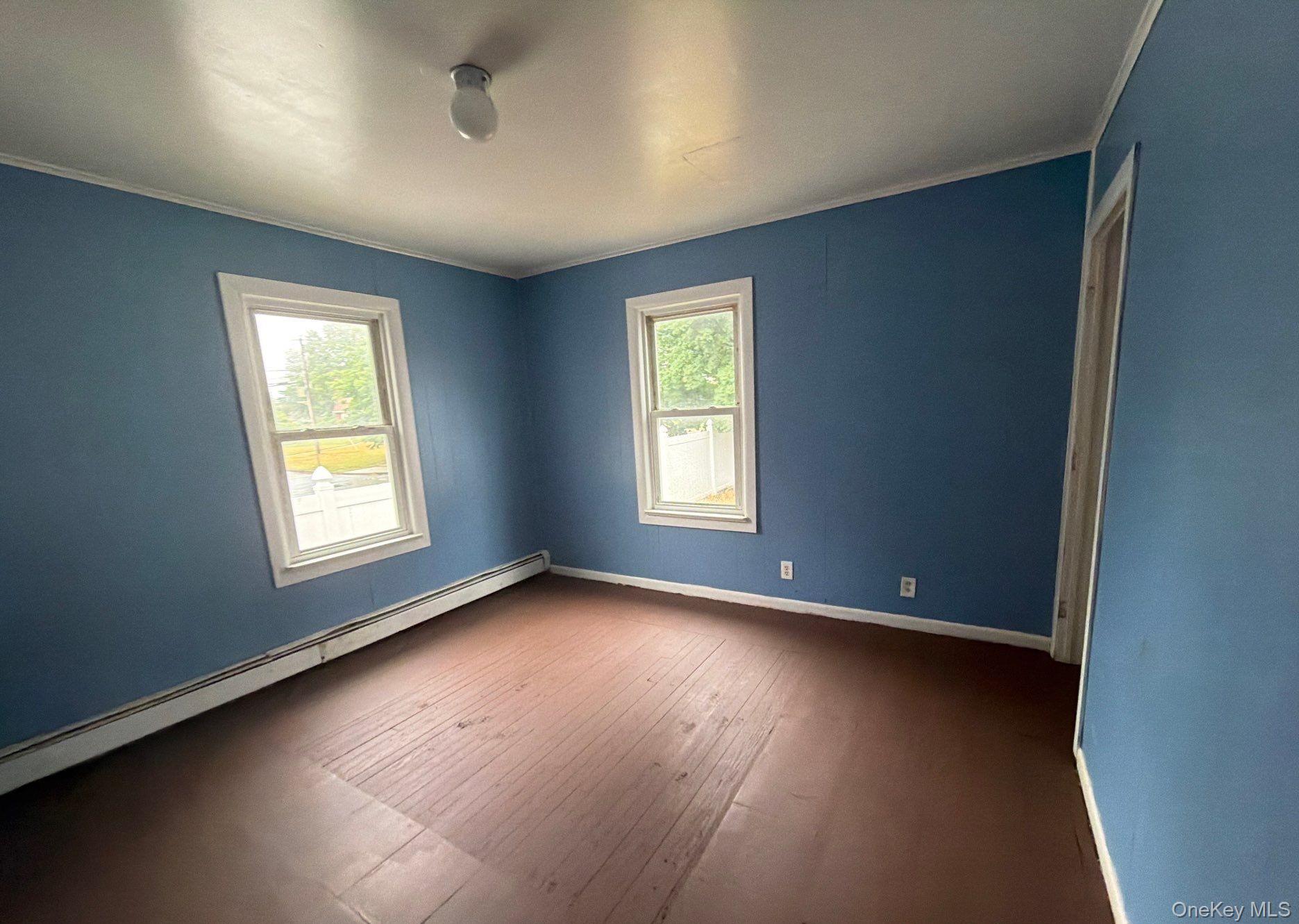 583 Straight Path West Babylon, NY 11704 - Photo 12 of 17