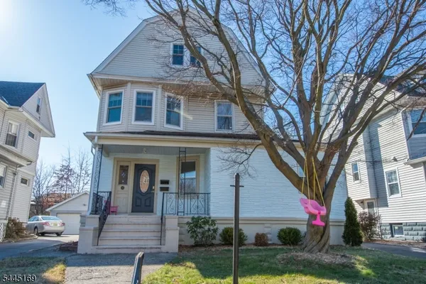 $4,750 | 10 Grove Terrace, Unit 2B, Montclair, NJ 07042