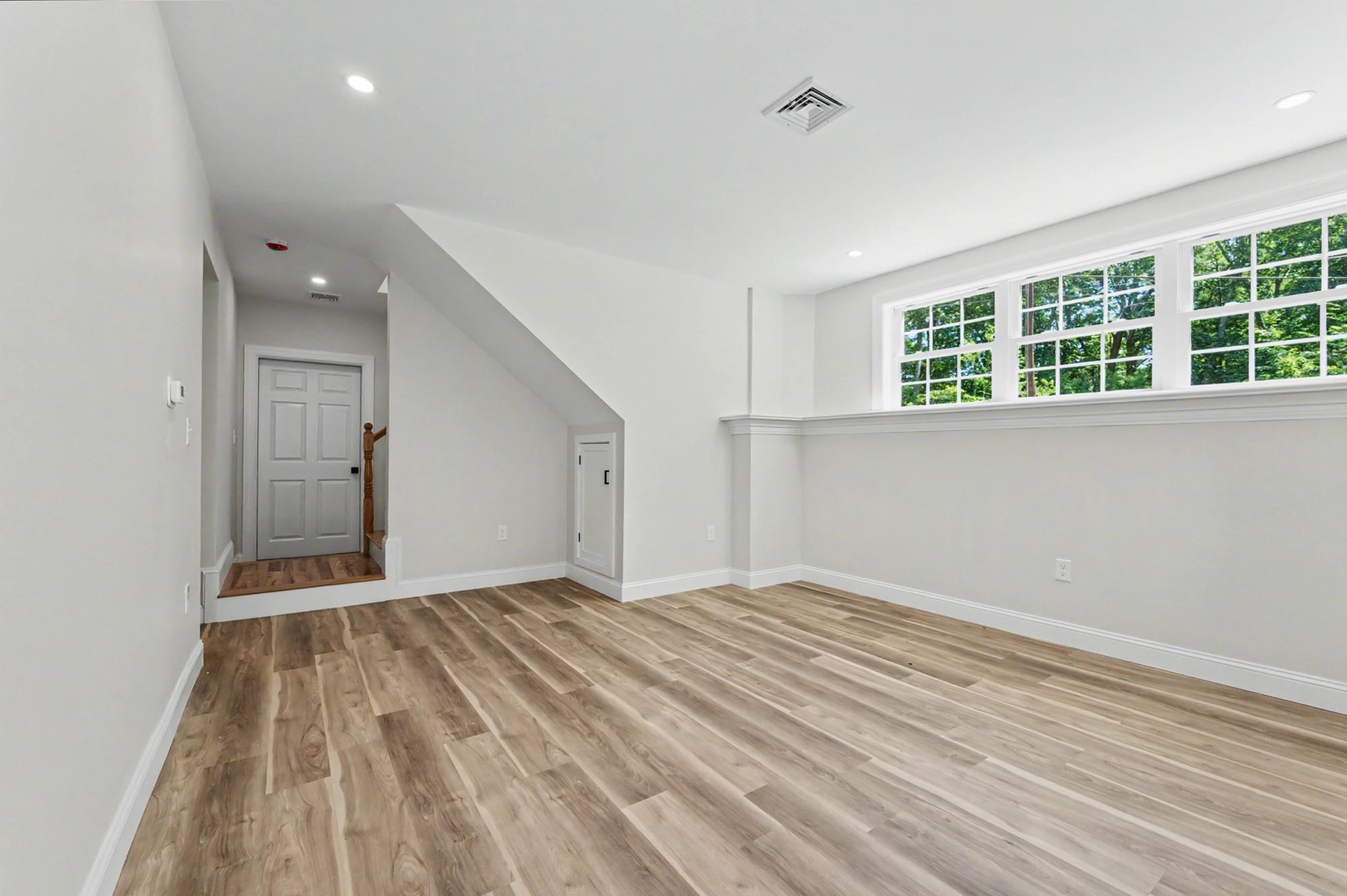 60 Walnut Hill Road Derry, NH 03038 - Photo 25 of 33 Gallery Image 25