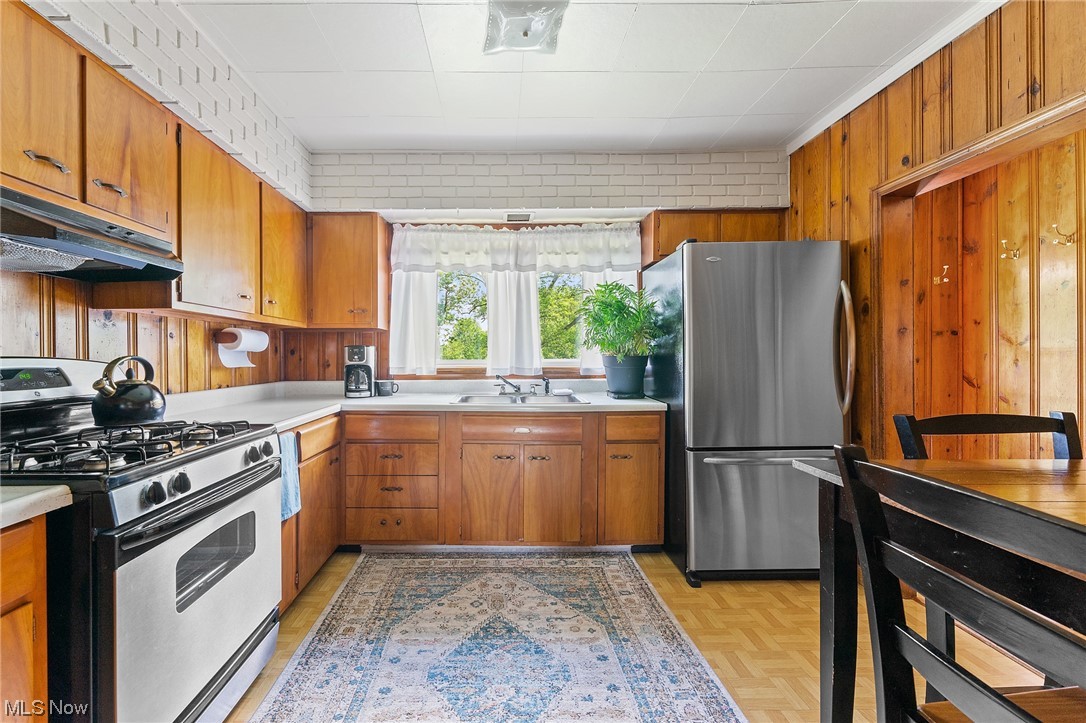 179 North Raccoon Road Youngstown, OH 44515 - Photo 3 of 30 Gallery Image 3
