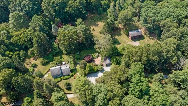 $950,000 | 130 Kings Highway, Hackettstown, NJ 07840