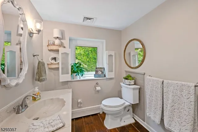 $950,000 | 130 Kings Highway, Hackettstown, NJ 07840