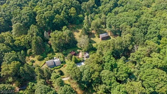 $950,000 | 130 Kings Highway, Hackettstown, NJ 07840