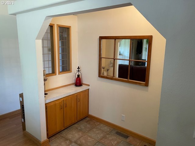 13494 Southwest Campbell Road Hillsboro, OR 97123 - Photo 2 of 32