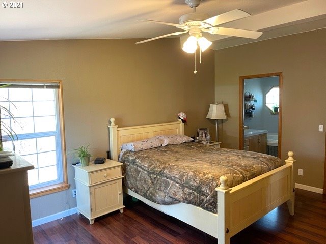 13494 Southwest Campbell Road Hillsboro, OR 97123 - Photo 11 of 32