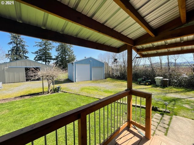 13494 Southwest Campbell Road Hillsboro, OR 97123 - Photo 22 of 32
