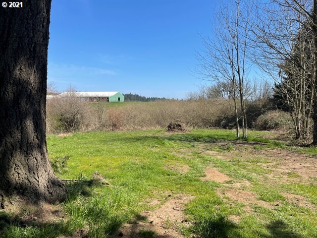 13494 Southwest Campbell Road Hillsboro, OR 97123 - Photo 30 of 32