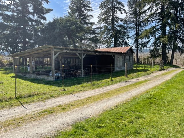 13494 Southwest Campbell Road Hillsboro, OR 97123 - Photo 32 of 32