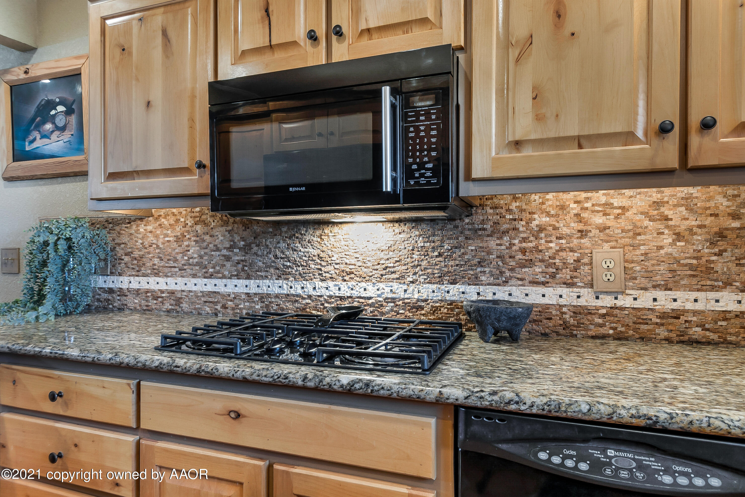 12900 Zita Road Amarillo, TX 79118 - Photo 11 of 32 011_Kitchen