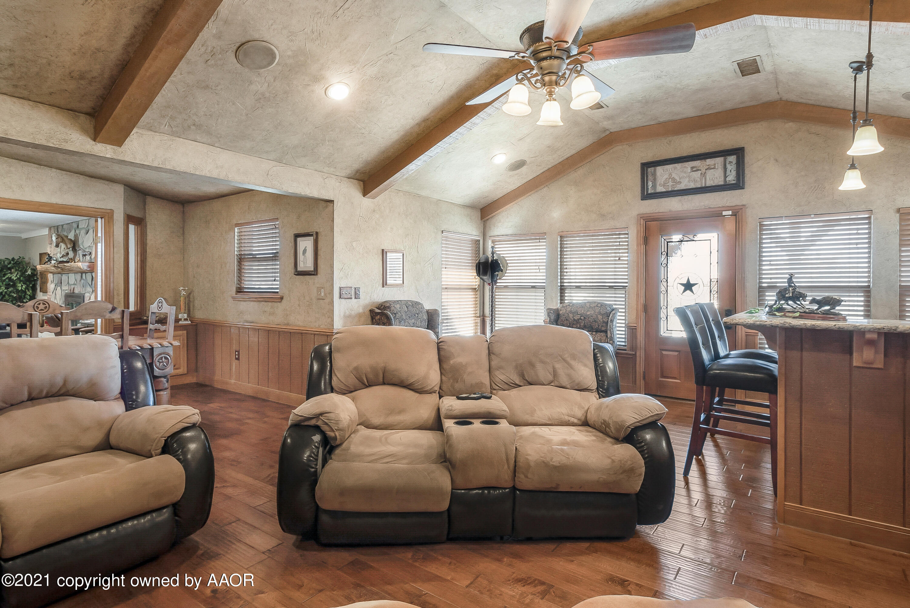 12900 Zita Road Amarillo, TX 79118 - Photo 16 of 32 016_Family Room