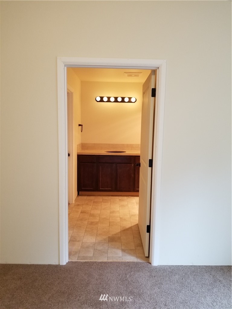479 South Military Road Winlock, WA 98596 - Photo 9 of 13