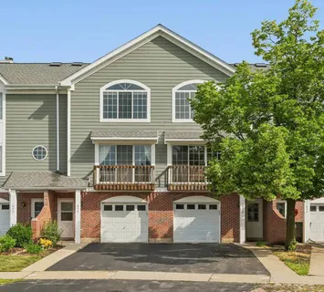 $369,000 | 856 West St Johns Place, Palatine, IL 60067