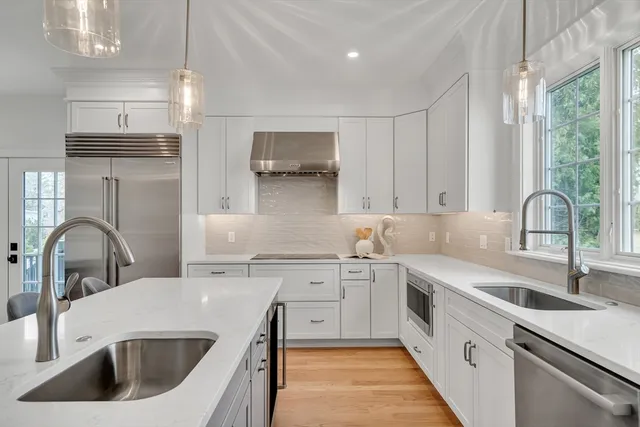 $2,599,000 | 17 Hamilton Road, Lexington, MA 02420