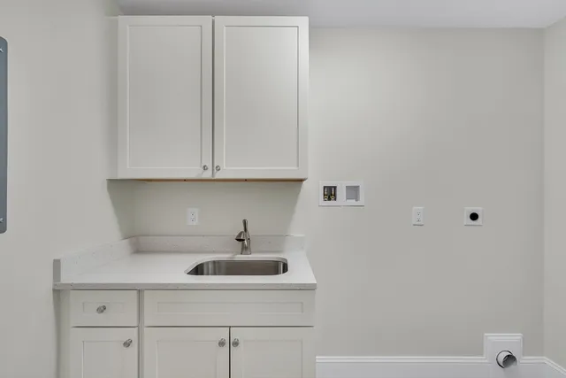 $2,599,000 | 17 Hamilton Road, Lexington, MA 02420