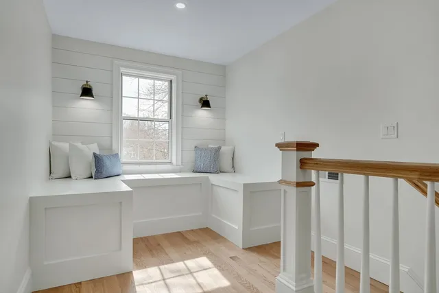 $2,599,000 | 17 Hamilton Road, Lexington, MA 02420