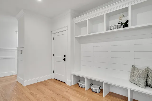 $2,599,000 | 17 Hamilton Road, Lexington, MA 02420