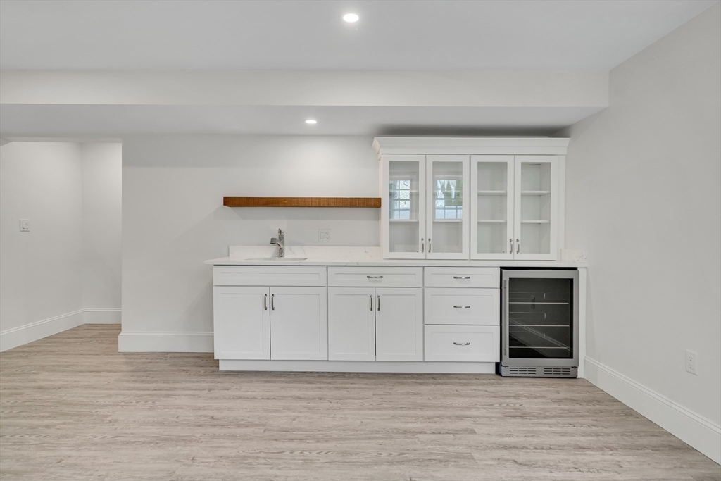 17 Hamilton Road Lexington, MA 02420 - Photo 38 of 42