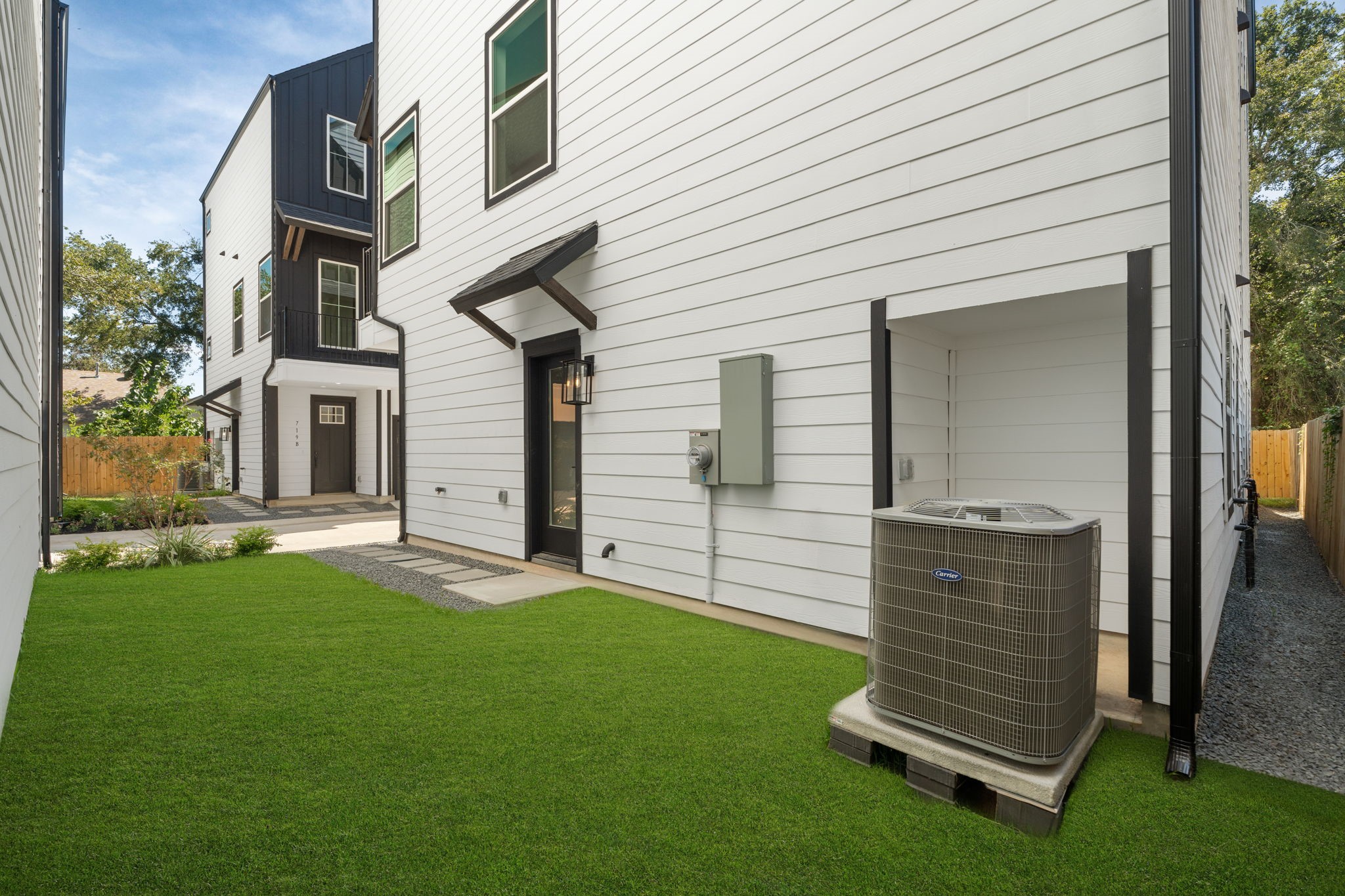 719 Thornton Road, Unit A Houston, TX 77018 - Photo 44 of 47