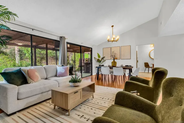 $650,000 | 2015 Daren Glen, Escondido, CA 92026